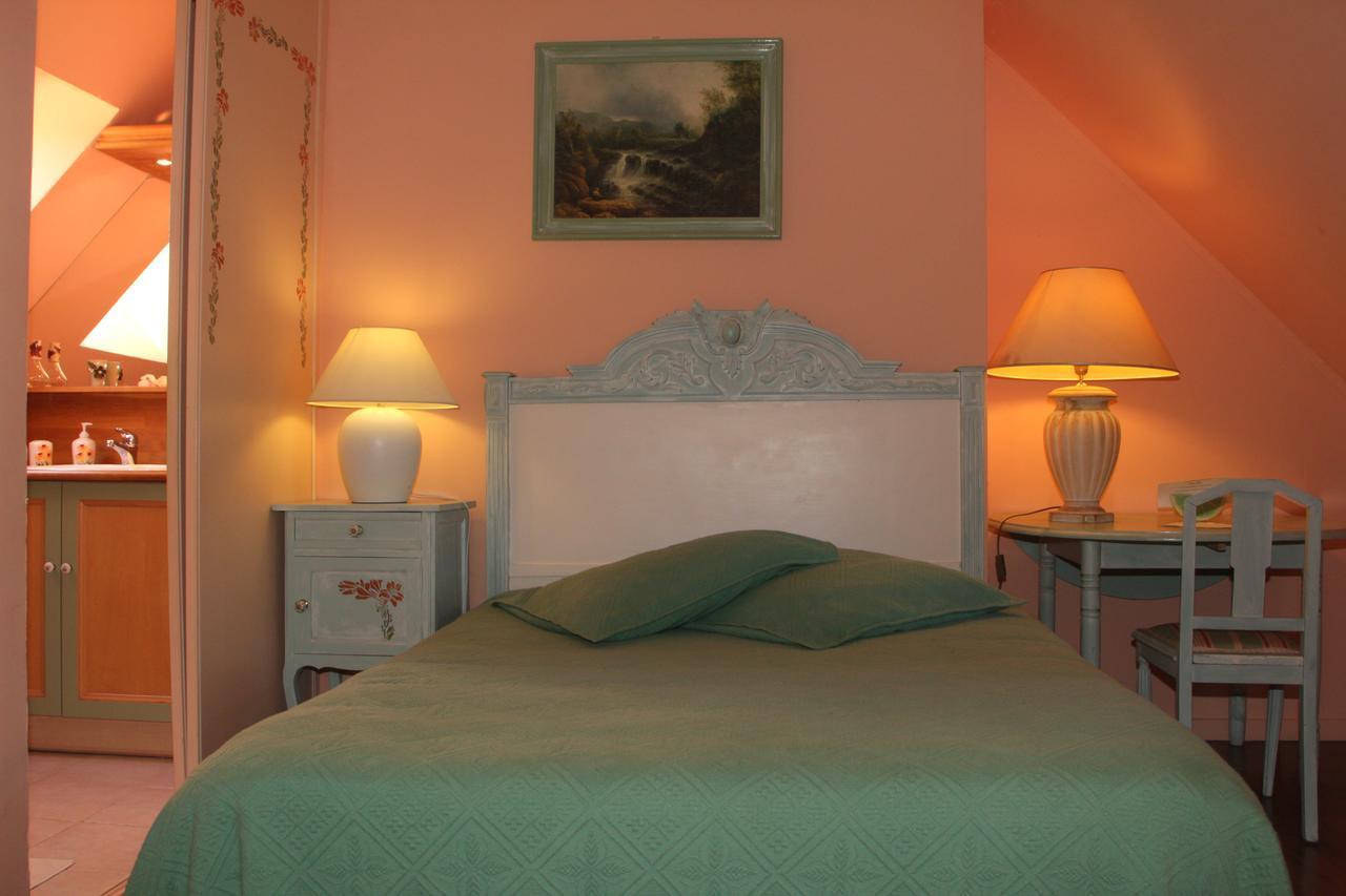 Chambres d'Hôtes la Baudrière Livaie Esterno foto