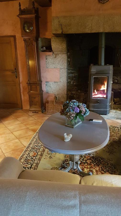Chambres d'Hôtes la Baudrière Livaie Esterno foto